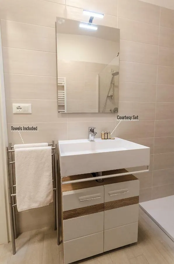 Le Torri Suite, Davanzale Vista Due Torri Boloňa